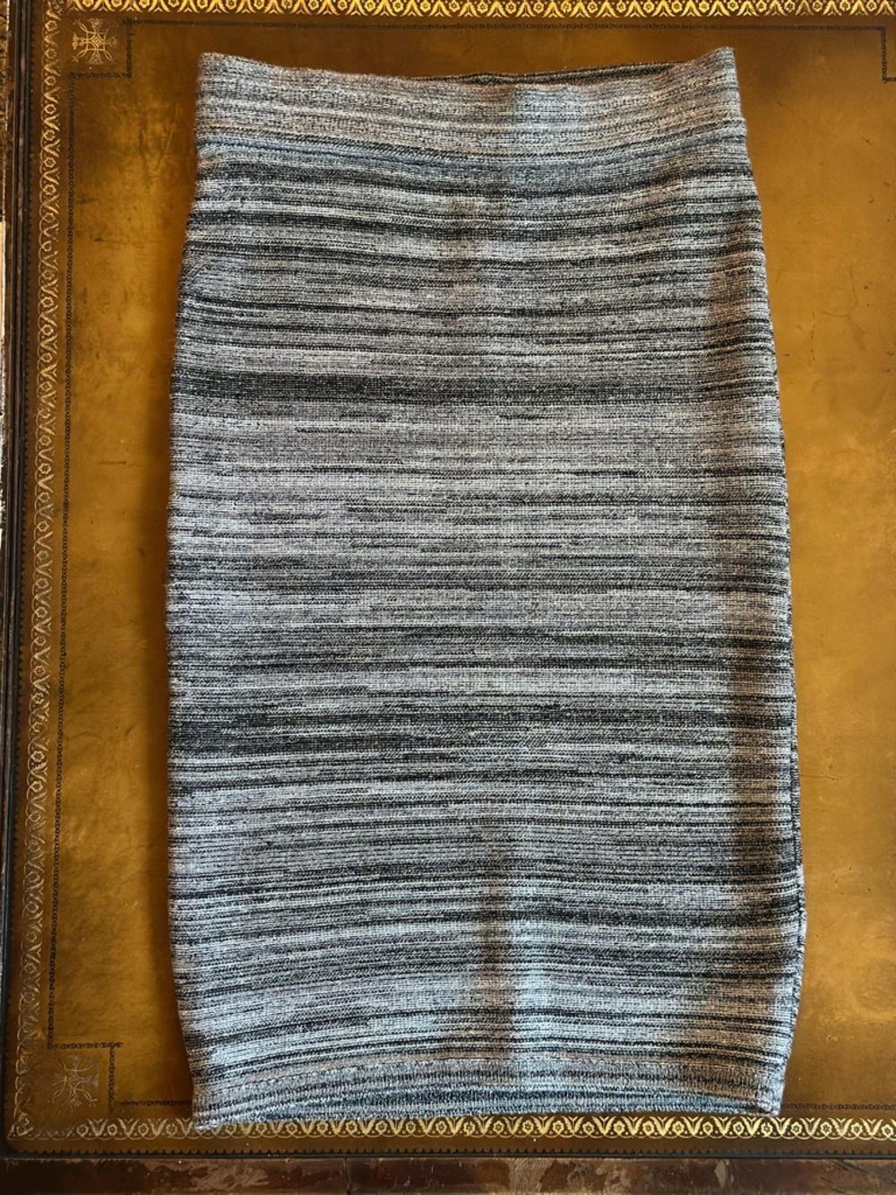 Bebe Classic Heather Gray/ silver Knit Pencil Skirt - Women's